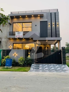 5 Marla luxury New House for rent in Dha phase 9 Town DHA Defence