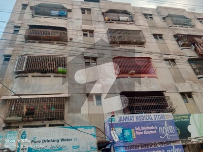 5 ROOMS FLAT AVAILABLE FOR RENT IN FAIZA HEIGHT APARTMENT North Karachi