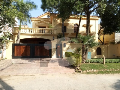 500 Sq Yard Owner Built House Available For Sale E-11