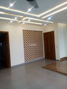 550 Square Feet Apartment for Rent in Karachi DHA Phase-5