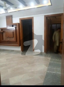 6 Marla Portion WITH GAS IS FOR RENT Lahore Medical Housing Society