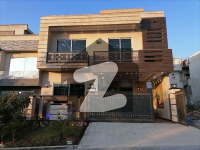 7 Marla Brand New Designer House For Sale Jinnah Gardens Phase 1