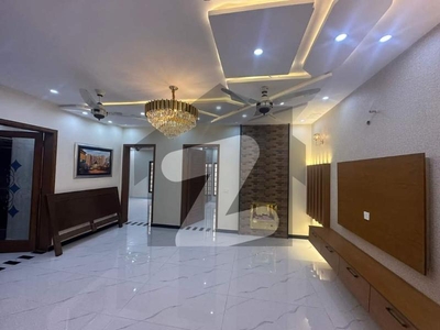7 Marla portion available for rent in Bahria Town Phase 8 Bahria Town Phase 8