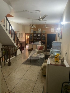 7.5 Marla House For RENT In Johar Town Phase 1 Near To Main Road Johar Town
