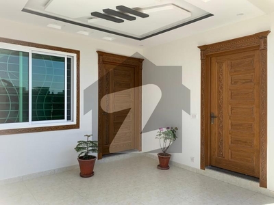 8 MARLA BRAND NEW HOUSE FOR SALE Faisal Town Phase 1 Block A