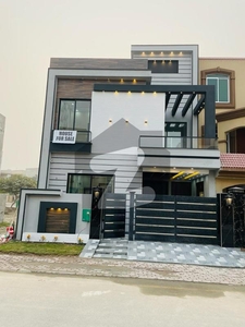 8 Marla House Is Available For Rent In Sector B Bahria Town Lahore Bahria Town Sector B