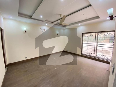 8 Marla Lower Portion Available For Rent In Usman Block Bahria Town Lahore Bahria Town Usman Block