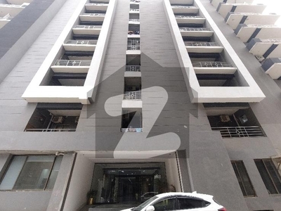 Affordable On Excellent Location Flat Of 1325 Square Feet Is Available For sale Madina Tower