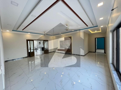 Beautiful 1.5 kanal Upper Portion Available For Rent In Bahria town Phase 5 Islamabad Bahria Town Phase 5