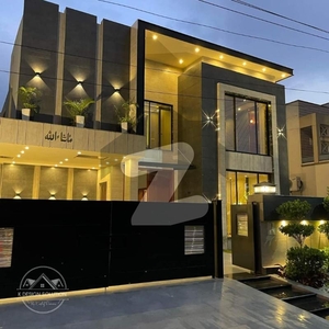 Beautiful house 7 marla lower portion for rent available Al Rehman Garden Phase 2