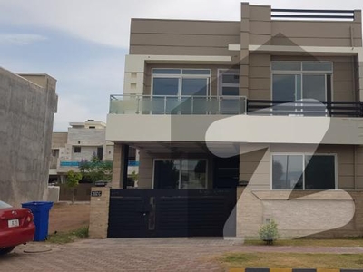 Beautiful Location Sector B-1 8 Marla (30*60) House Available For Sale Reasonable Demand Bahria Enclave Sector B1