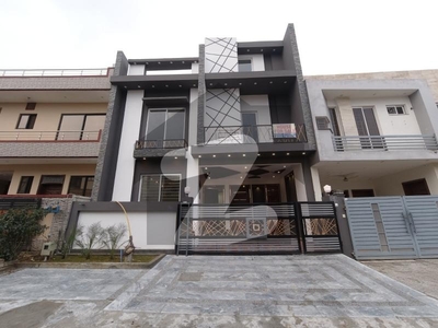Brand New House For Sale In G15 Size 7 Marla Double Storey Near To Markaz Best Location Five Options Available G-15