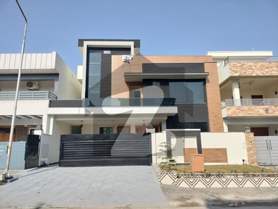 Brand New Modern Luxury Prime Location 40 X 80 House For Sale In G-13 Islamabad G-13/3