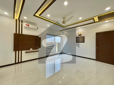 Brand New Portions For Rent 3 Bed lounge *Code(11661)* Gulshan-e-Iqbal Block 9
