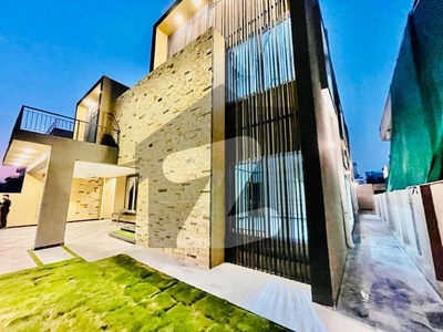 Designer New House At Peak Location Near Giga Mall DHA Defence Phase 2