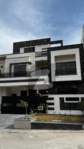 Designing House 10 Marla for sale in G-13 Islamabad G-13