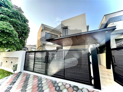 Dha 2 Beautiful Designer House On Prime Location DHA Defence Phase 2