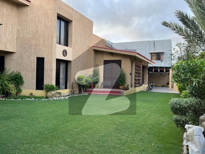 DHA Phase 5 1000 Yard Beautiful Bungalow With Basement And Pool Architect Design House For Rent DHA Phase 5