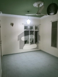 First Floor Portion 3 Bed DD Separate Entrance Well Maintained Available For Rent Gulshan-e-Iqbal Block 13/D-1