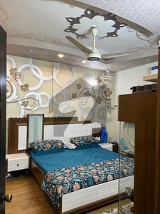 Flat In Very reasonable Price at Amil Colony Soldier Bazar No 3