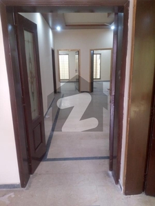 10 Marla House For Rent In Formanites Housing Scheme Formanites Housing Scheme Formanites Housing Scheme