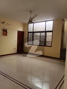 Full Apartment For Rent Bukhari Commercial Area