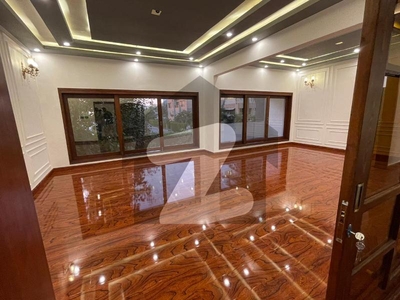 FULLY RENOVATED SEA VIEW APARTMENT GROUND FLOOR AVAILABLE FOR SALE Sea View Apartments