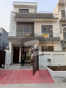 G13. 4 MARLA 25X40 BRAND LUXURY SOLID HOUSE FOR SALE PRIME LOCATION G13 ISB G-14/4