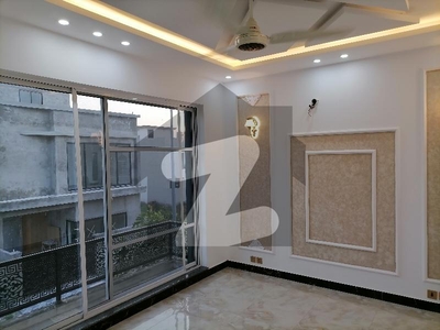 Get This Amazing 5 Marla Upper Portion Available In Central Park - Block E Central Park Block E
