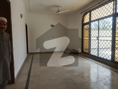 Hot Location Kanal Renovated New Upper Portion Available For Rent in DHA Phase 3 Block Y DHA Phase 3 Block Y