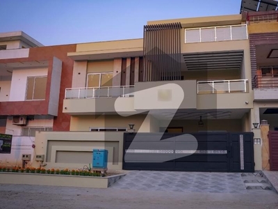 House Of 2450 Square Feet Is Available For Sale MPCHS Block C1