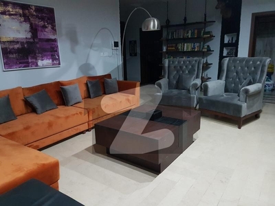 09 Bed House Direct Meeting With Owner Height Area Ideal Location DHA Defence Phase 1