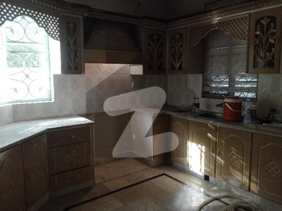 Ideally Located Upper Portion For Rent In Model Town Block B Available Model Town Block B
