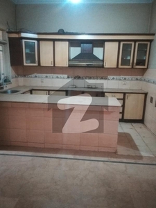 Independent house for rent Gulshan-e-Iqbal Block 10-A