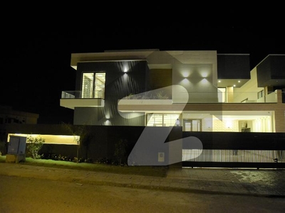 Luxurious Villa For Sale DHA Phase 5 Sector A