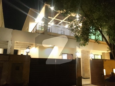 Luxury Villa Available for sale in Bahria Town Karachi, Precinct 1 Bahria Town Precinct 1