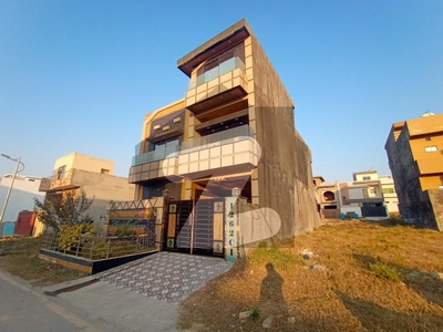 MULTI GARDENS B17 ISLAMABAD C1 BLOCK 5 MARLA BEAUTIFUL LOCATION HOUSE IS AVAILABLE FOR SALE ON VERY REASONABLE PRICE (INVESTOR RATE) A* CONSTRUCTION MPCHS Block C1