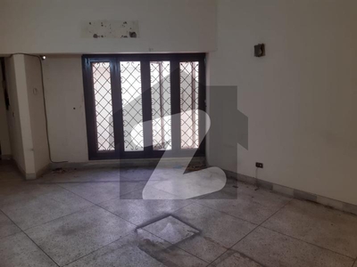Old 500 Sq Yard Bungalow Available For Sale DHA Phase 7