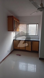 One Bed Apartment For Rent Midway Commercial