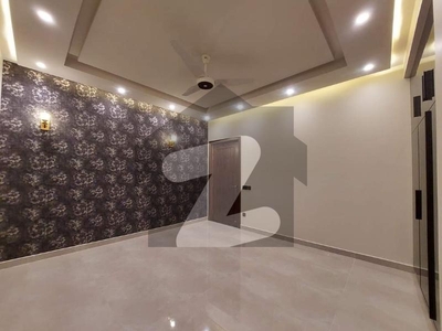 Perfect 480 Square Feet Flat In Bahria Town - Sector C For rent Bahria Town Sector C