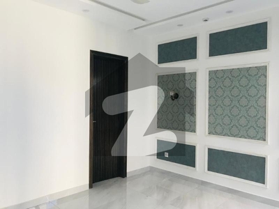 Premium 8 Marla Upper Portion Is Available For Rent In Lahore Main Boulevard DHA Defence
