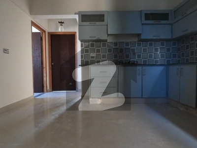 Prime Location 1150 Square Feet Flat For rent In Only Bukhari Commercial Area