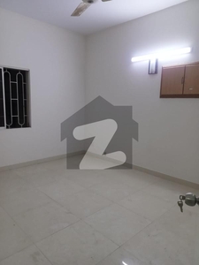 Prime Location 1650 Square Feet Flat Is Available In Affordable Price In PECHS Block 2 PECHS Block 2