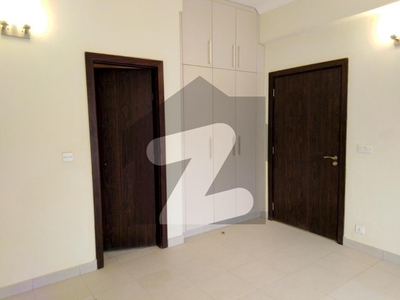 Reserve A Centrally Located Flat In Clifton - Block 9 Clifton Block 9