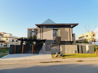 Scandinavian Angular Designed 1 Kanal Top Designer House For Sale DHA Defence Phase 2