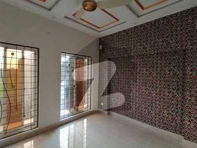 Spacious 10 Marla Upper Portion Available For Rent In LDA Avenue LDA Avenue