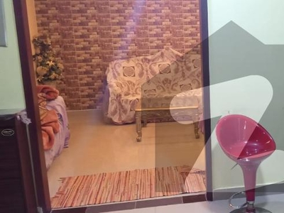 Spacious 2 Bed Drawing Lounge With 3 Washrooms Flat North Nazimabad Block L