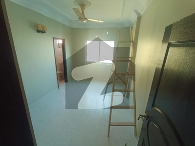 Studio Flat For Rent Bukhari Commercial Area