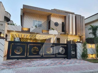 Stunning Designer 1 Kanal Luxury House Available For Rent In Bahria Town Phase 8 Rawalpindi Islamabad Bahria Town Phase 8
