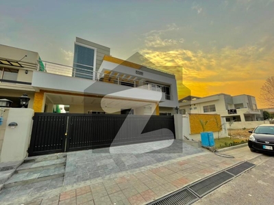 Ultra House On Investor Price Near Giga Mall For Sale DHA Defence Phase 2